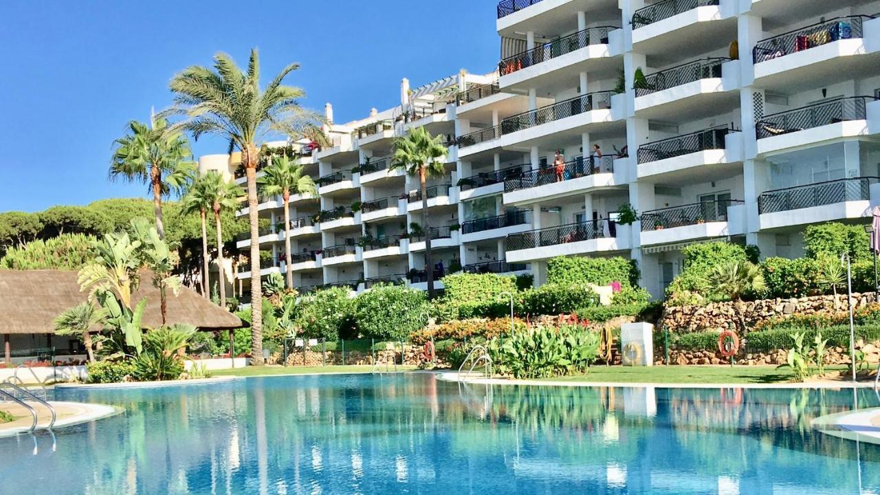 Mi Capricho A17 Beachfront Apartment Ла-Кала-де-Михас Экстерьер фото